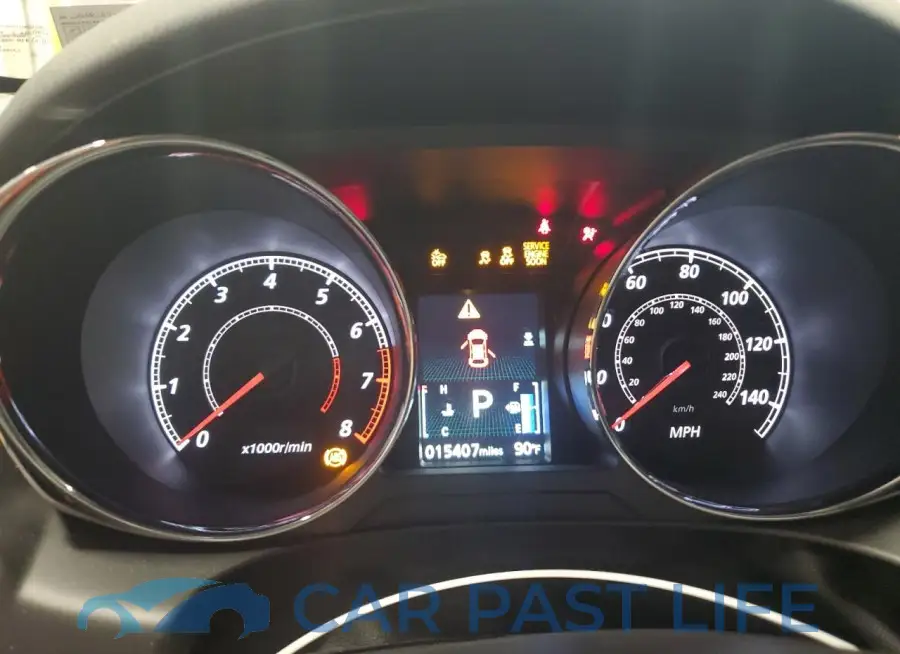 JA4APUAUXNU016936# 9