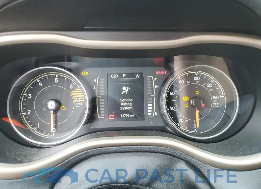1C4PJLCB6HW572029# 9