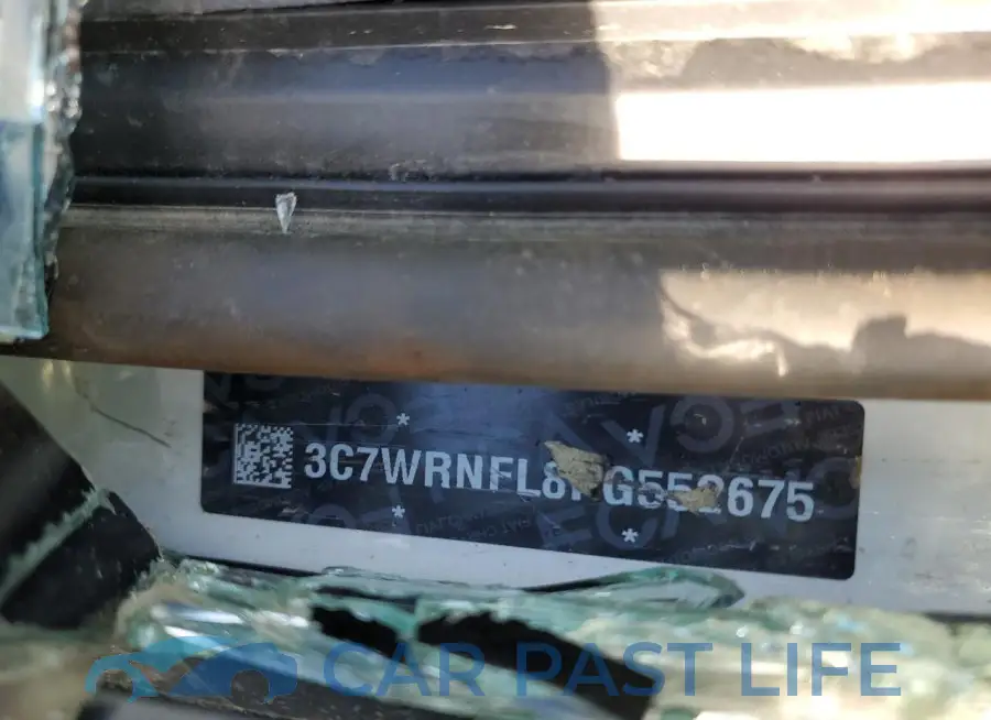 3C7WRNFL8PG552675# 13