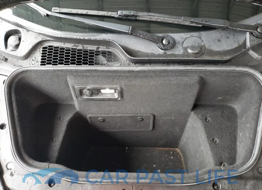 ZHWUC2ZF8KLA12081# 11