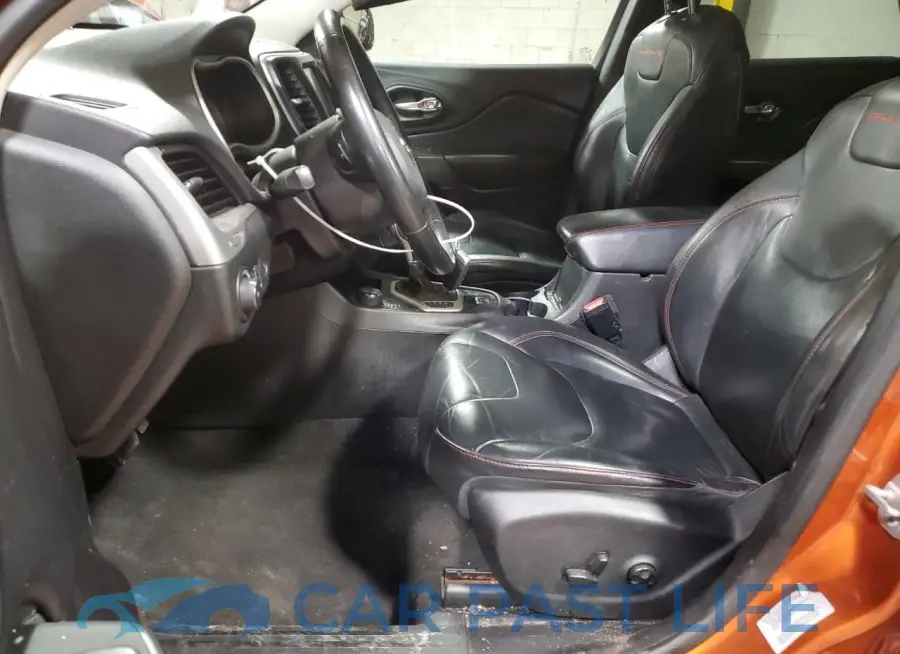 1C4PJMBS8FW703966# 7