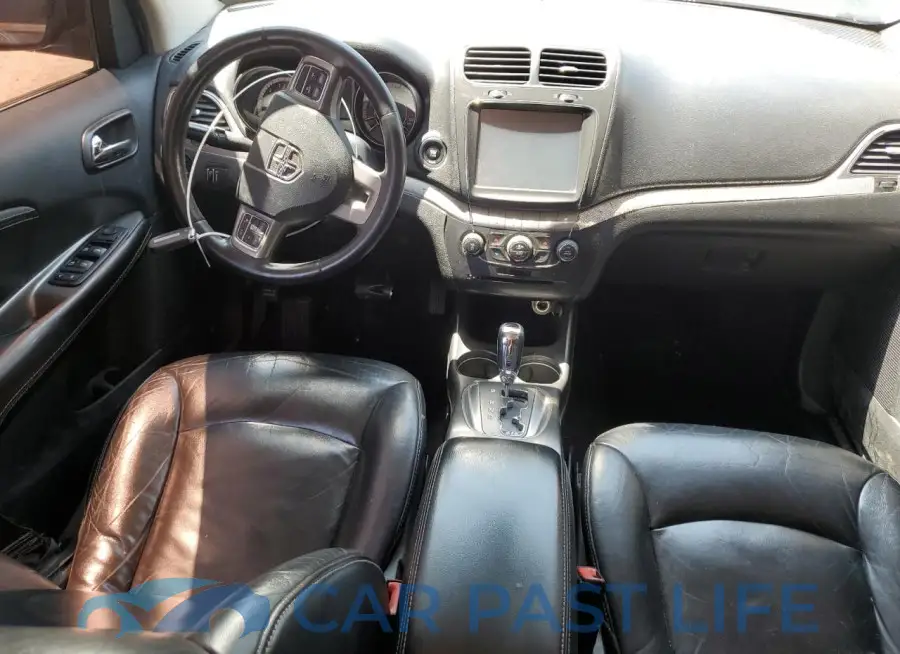 3C4PDCGG6FT674575# 8