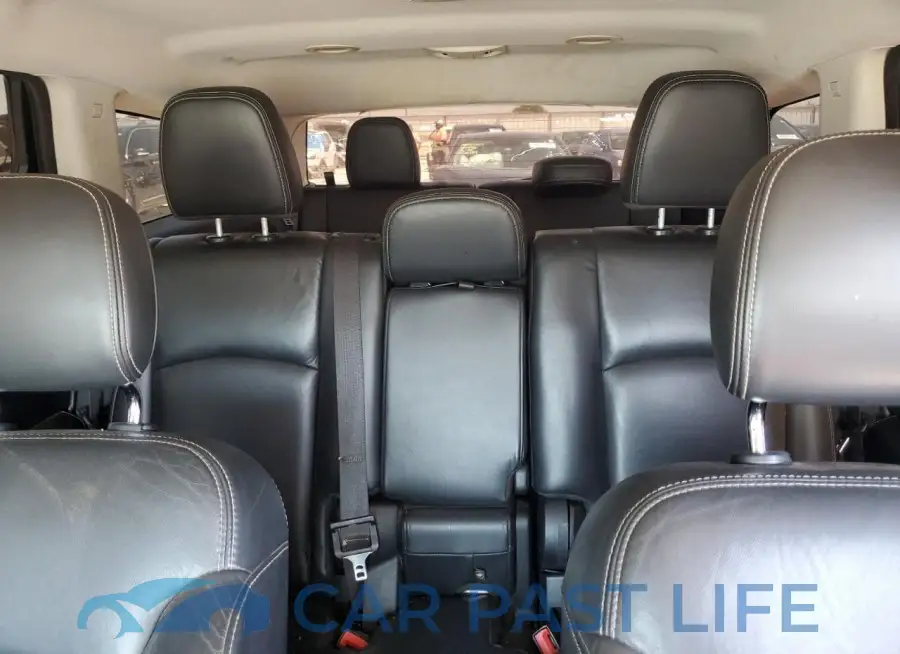 3C4PDCGG6FT674575# 10