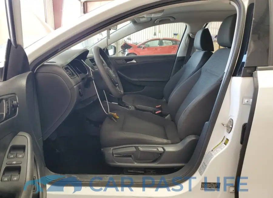 3VW2K7AJ8FM347033# 7