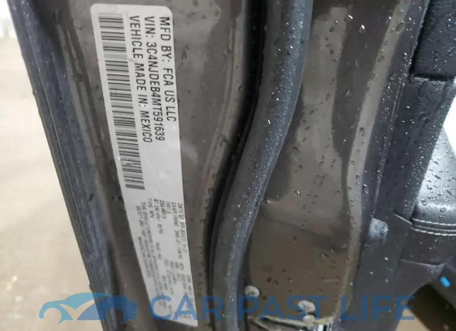 3C4NJDEB4MT591639# 14