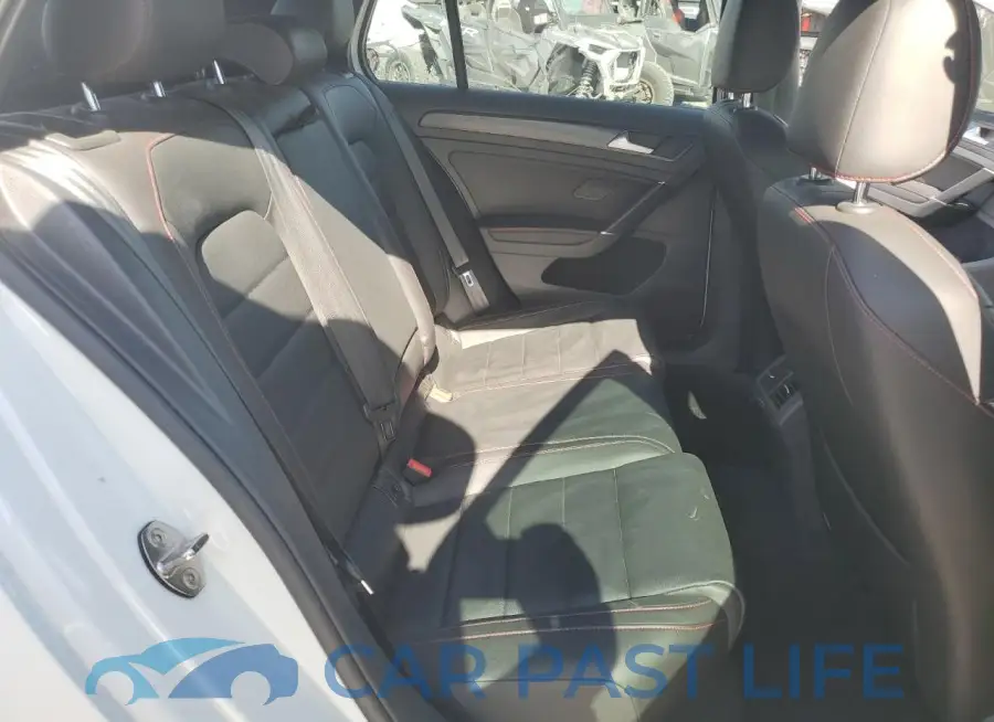3VW5T7AU0KM002173# 10