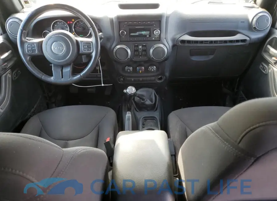 1C4BJWDG4HL581660# 8