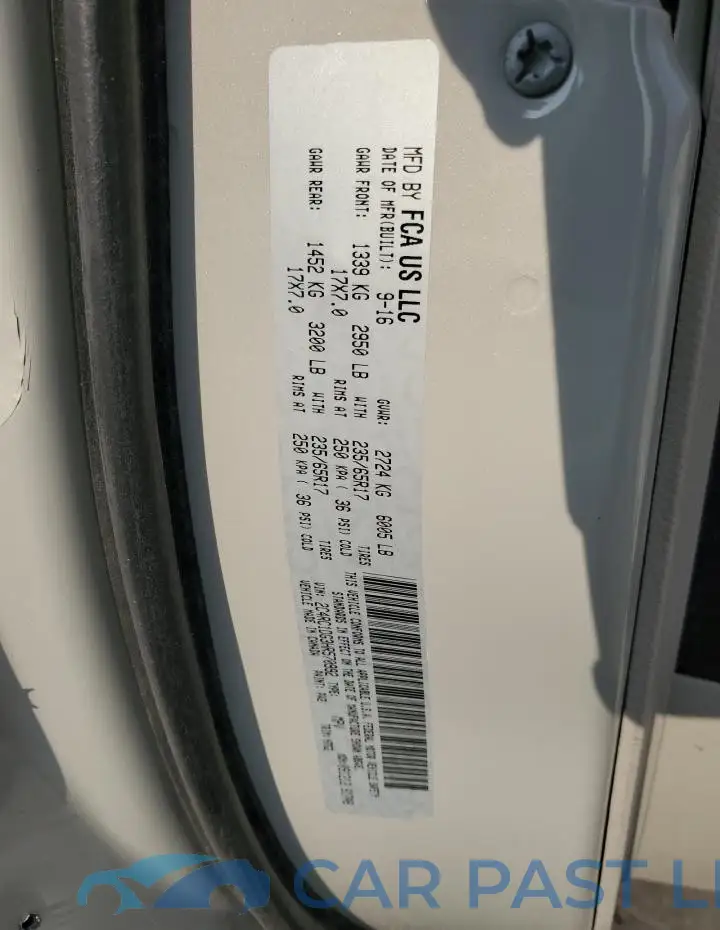 2C4RC1DG3HR570992# 13