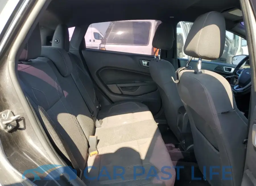 3FADP4GX4JM110142# 10