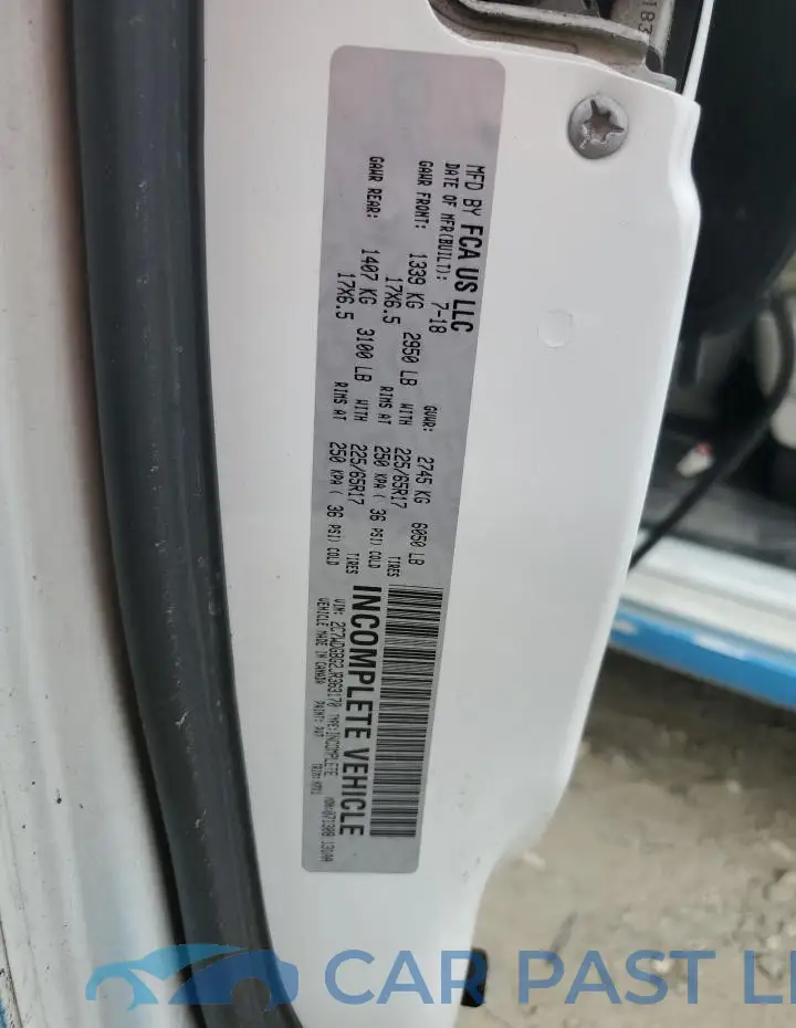 2C7WDGBG2JR363170# 14