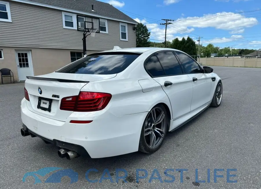 WBSFV9C55FD594246# 3