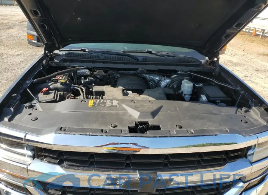 1GCVKREC2JZ179078# 11