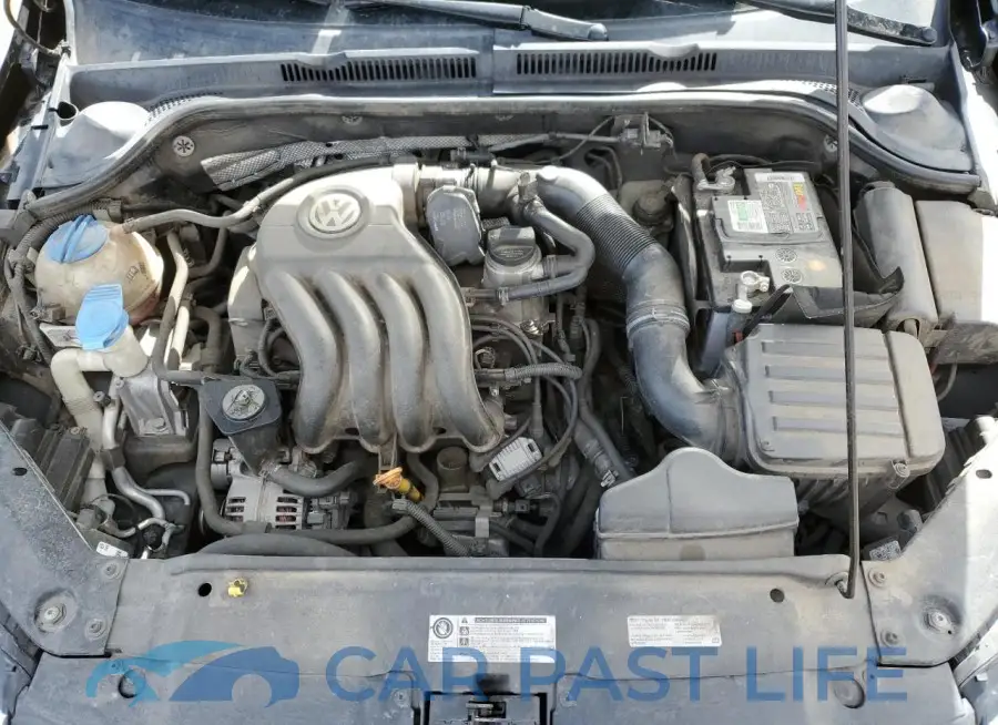 3VW1K7AJ1FM307162# 11
