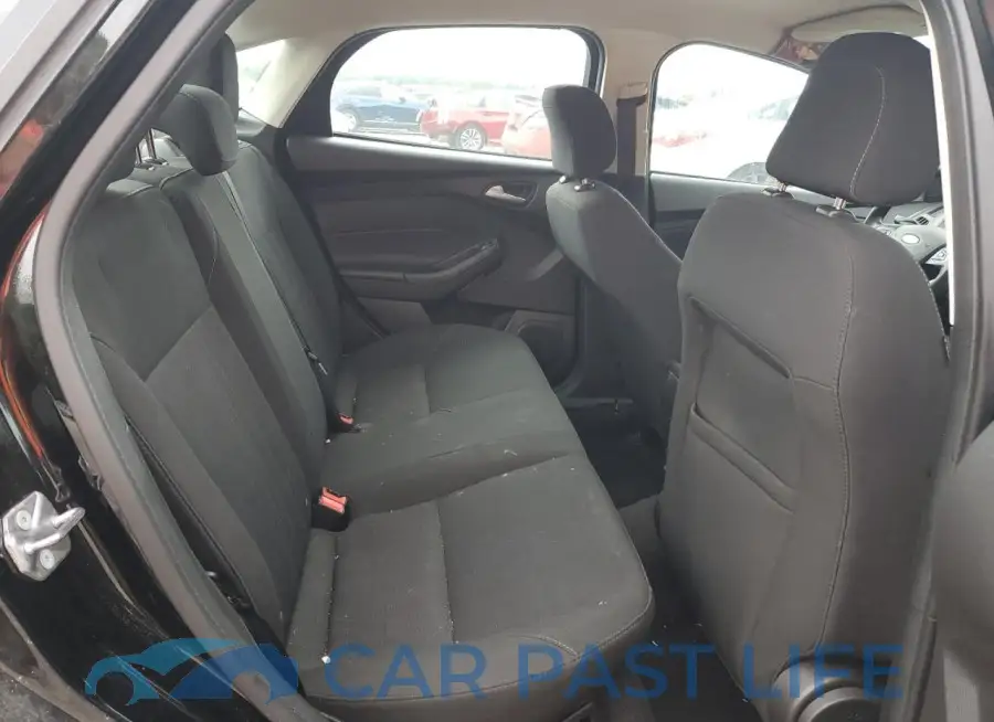 1FADP3F26JL300476# 10