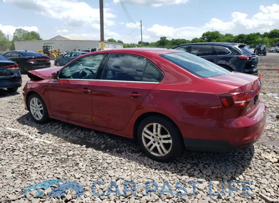 3VW2B7AJ8HM263975# 2