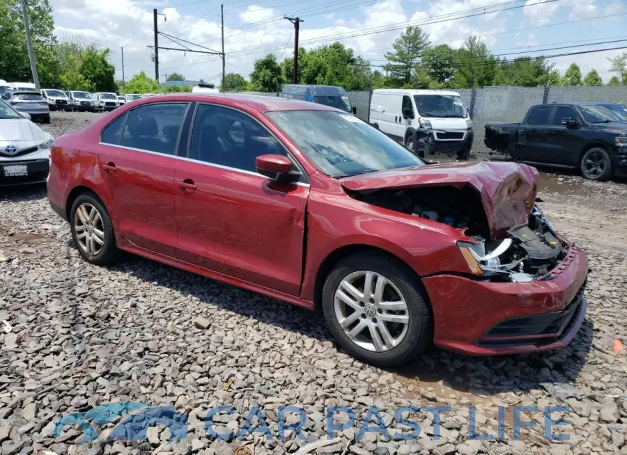 3VW2B7AJ8HM263975# 4
