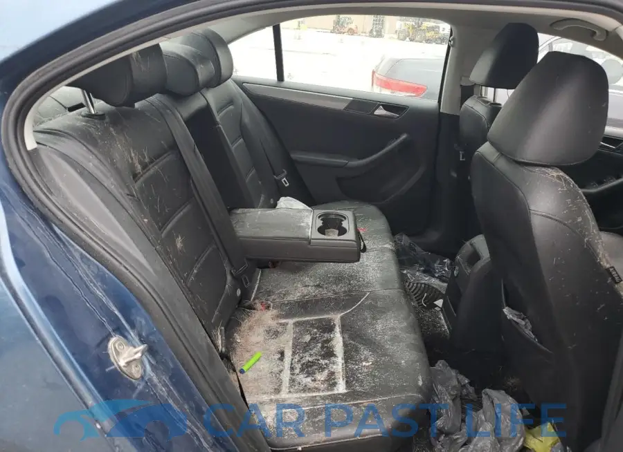 3VW3A7AJ5FM320203# 10