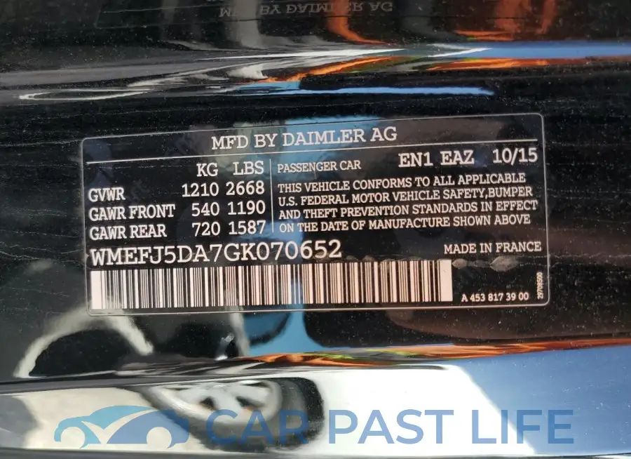 WMEFJ5DA7GK070652# 13