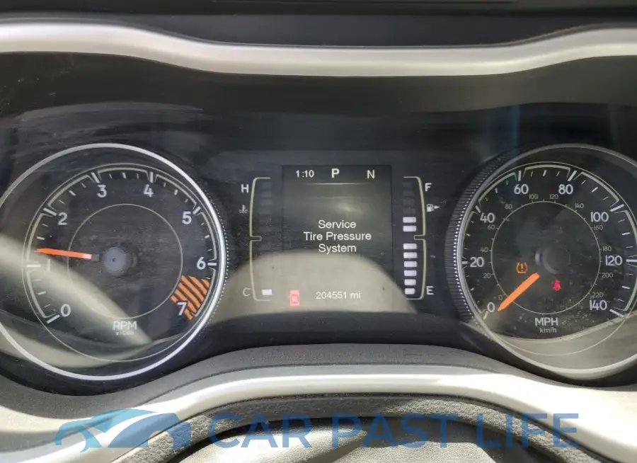 1C4PJLCB9FW597407# 9