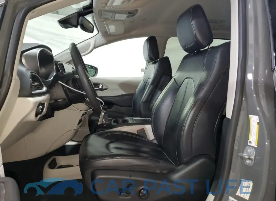 2C4RC1BG9NR141418# 7
