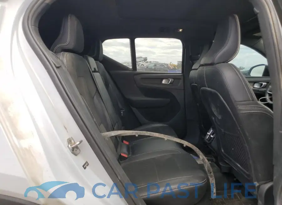 YV4162UM9L2343925# 10
