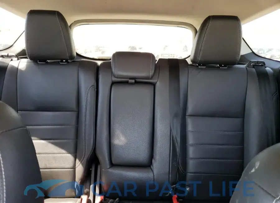 1FMCU9J98GUA67205# 10