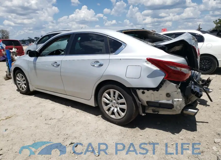 1N4AL3AP2JC132658# 2
