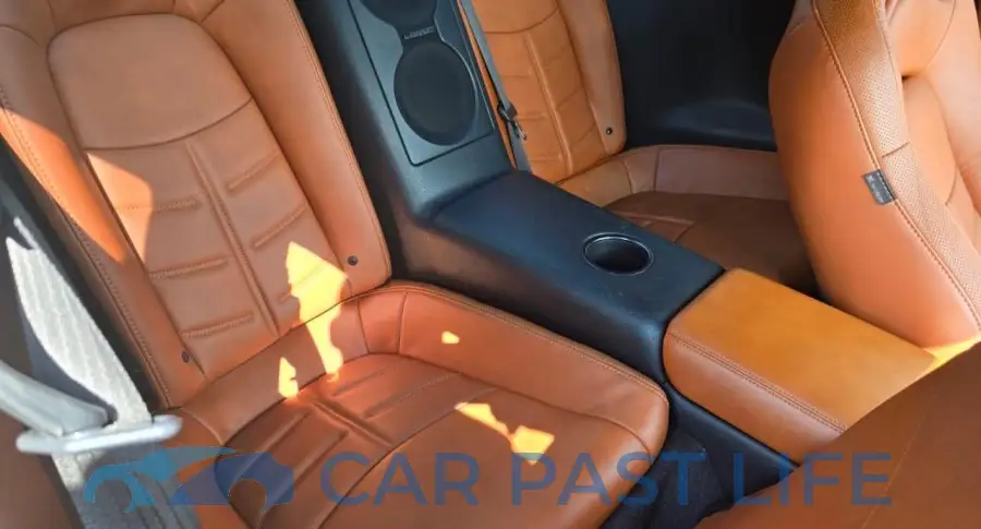 JN1AR5EF8HM821097# 6
