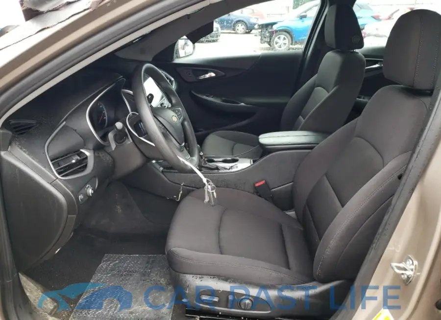 1G1ZD5ST1PF181819# 7