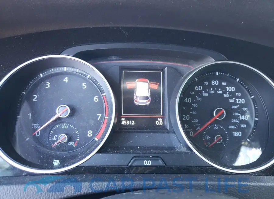 3VW5T7AU8LM006490# 9