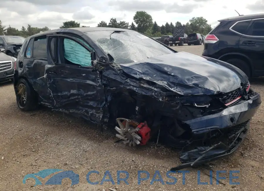 3VW5T7AU8LM006490# 4