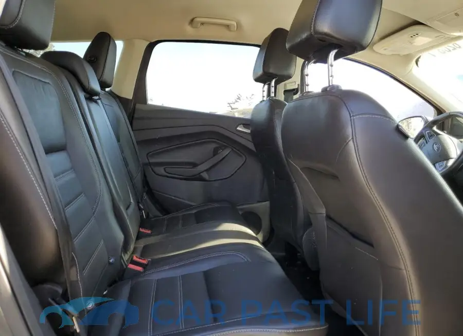1FMCU9JD8HUA67274# 11
