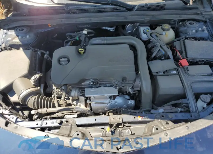 1G1ZD5ST2NF153234# 11