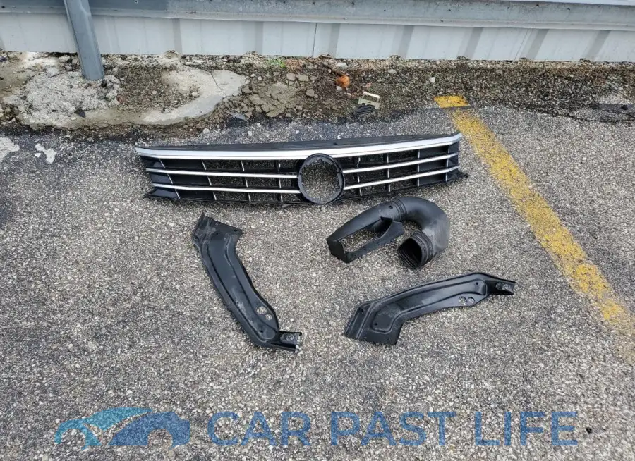 1VWGT7A39HC057859# 12