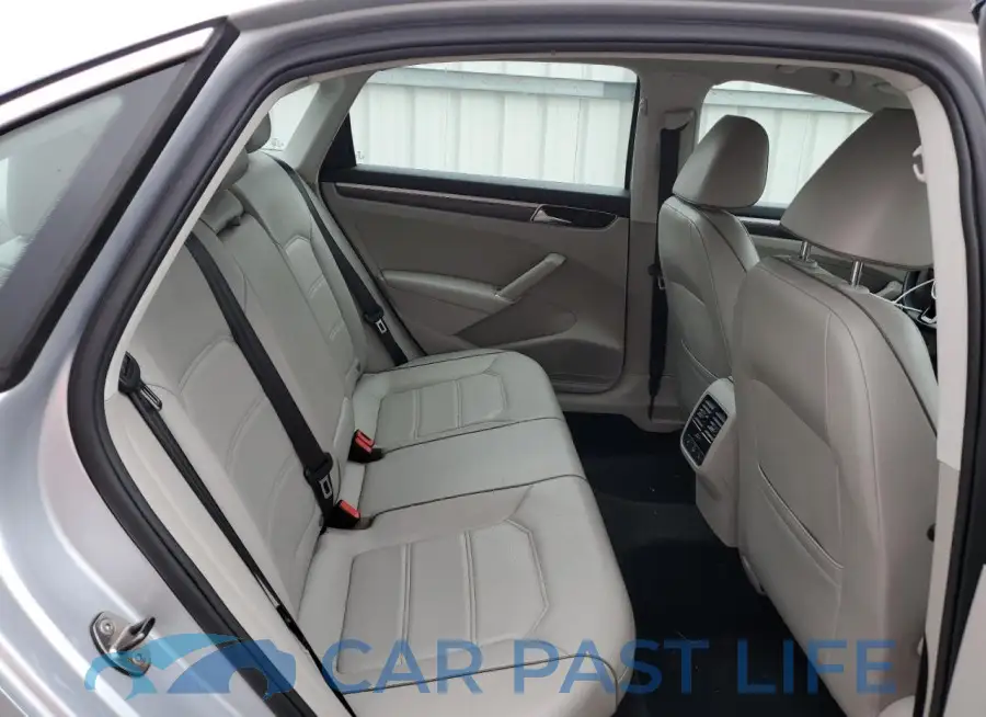1VWGT7A39HC057859# 10