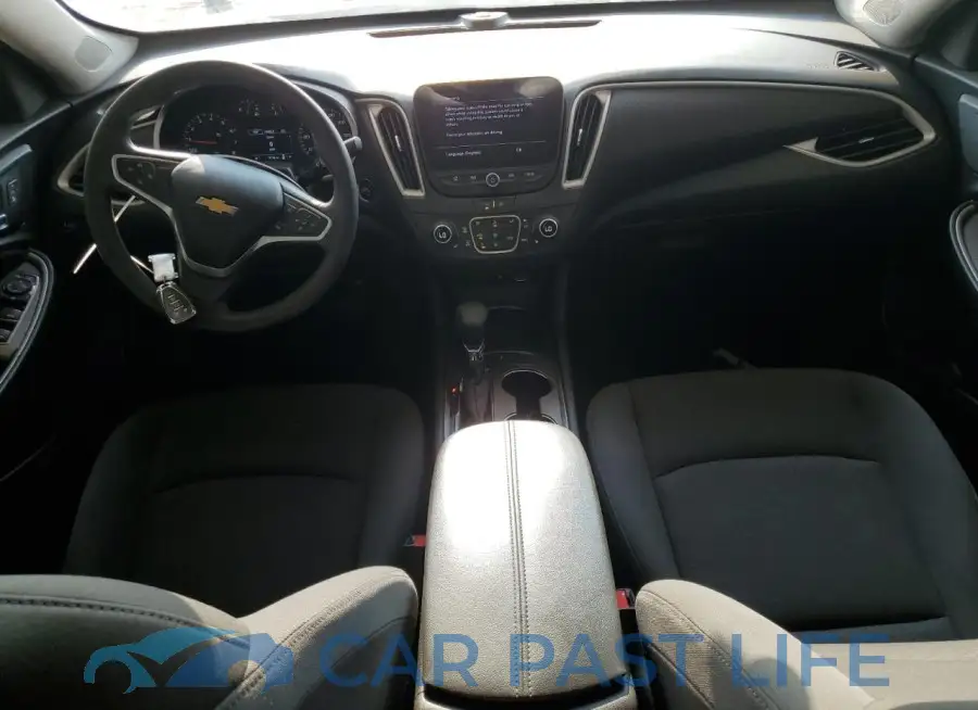 1G1ZD5ST4NF158628# 8