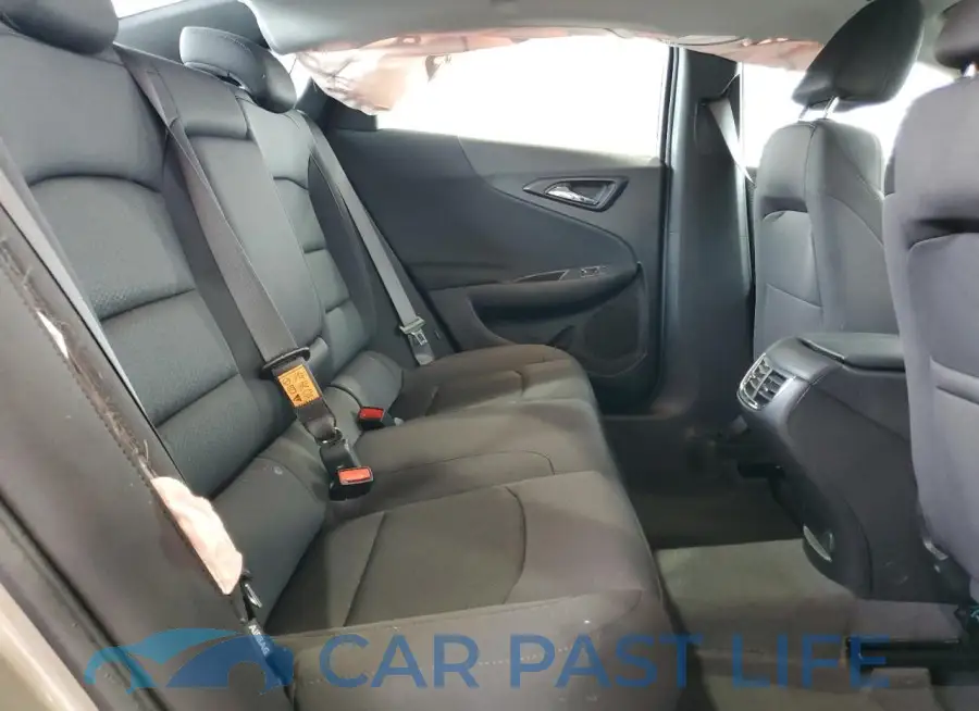 1G1ZD5ST5RF216171# 10