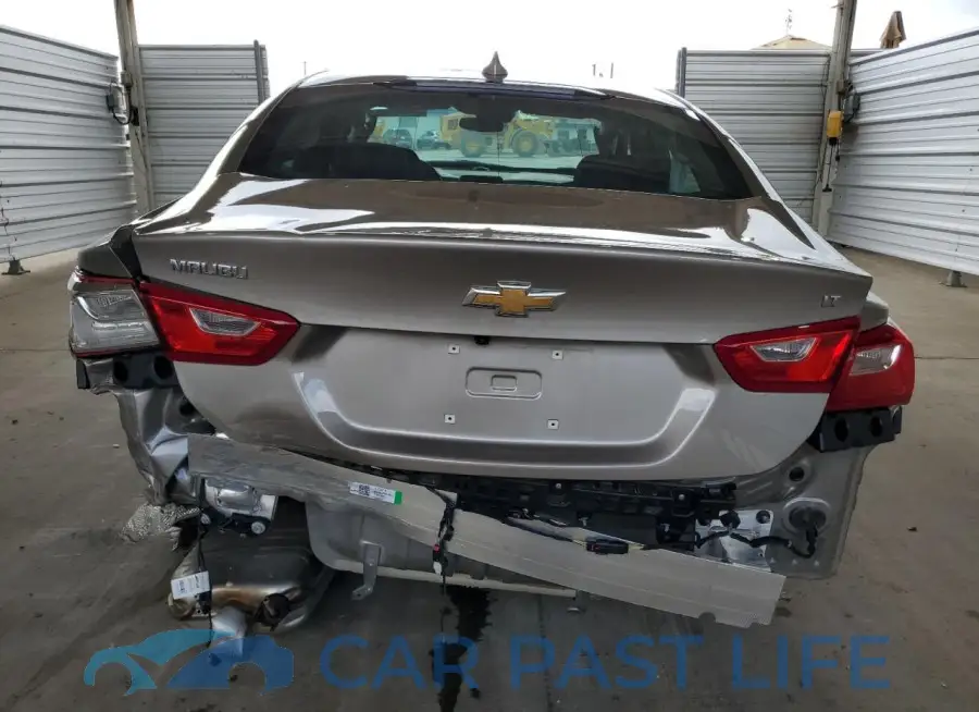 1G1ZD5ST5RF216171# 6