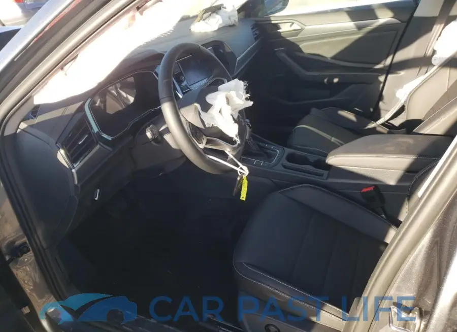 3VW7M7BU3PM055221# 7