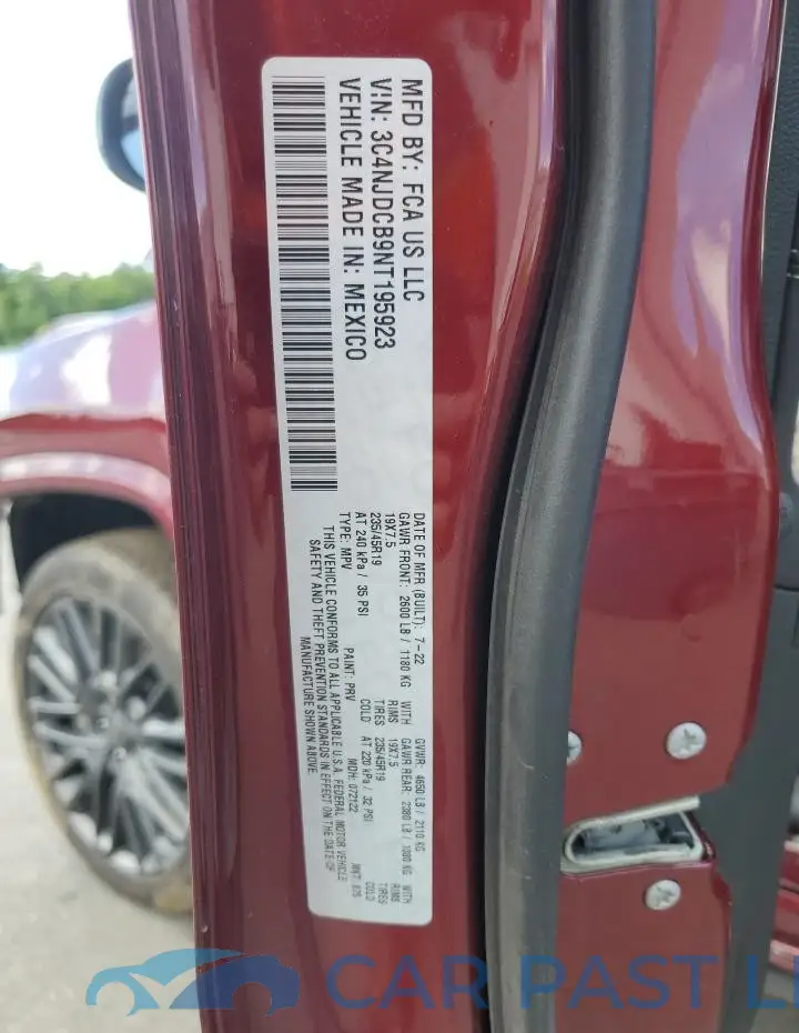 3C4NJDCB9NT195923# 12