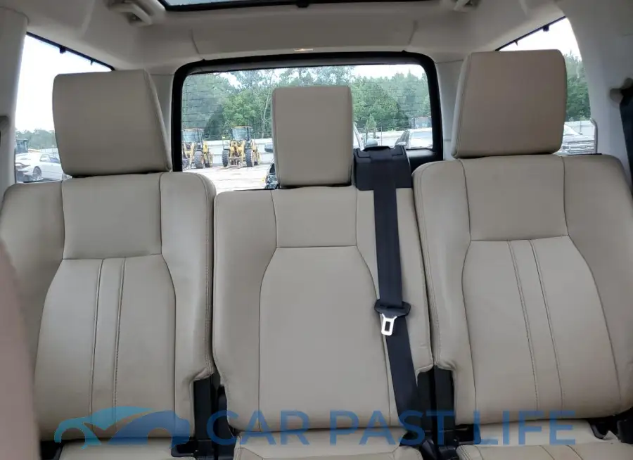 SALAG2V62FA767742# 10