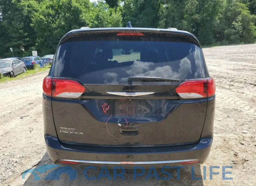 2C4RC1EG2JR132565# 6
