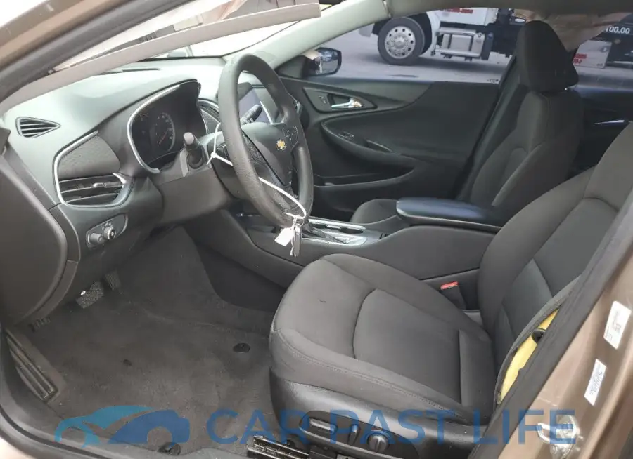 1G1ZD5ST7KF119804# 7