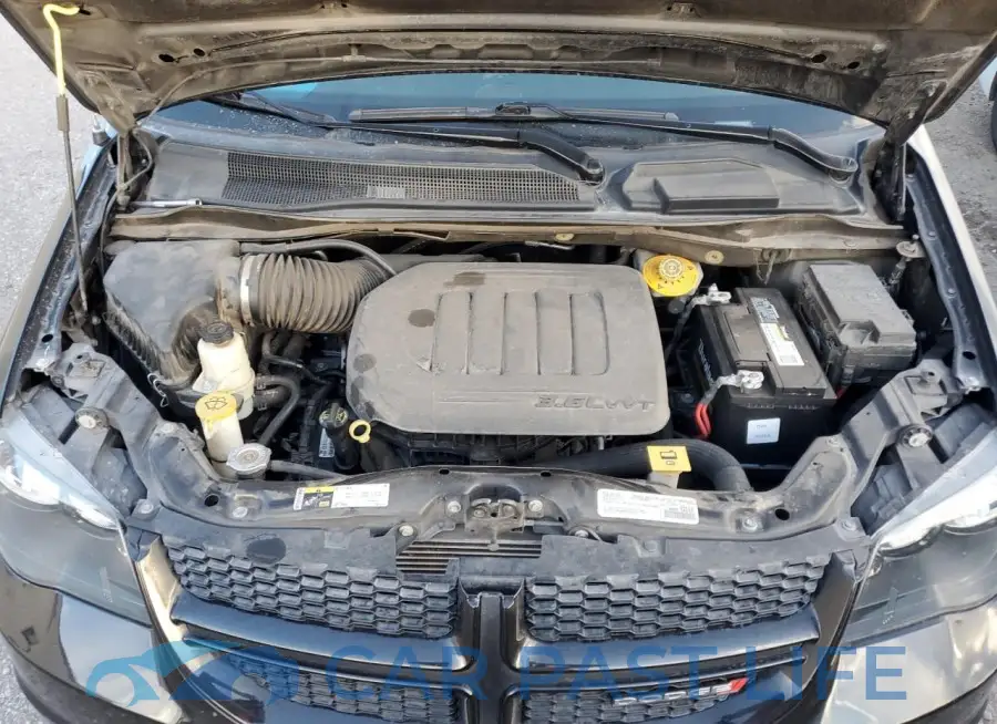 2C4RDGEGXKR663949# 11