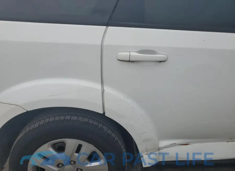 3C4PDCAB2GT212030# 11