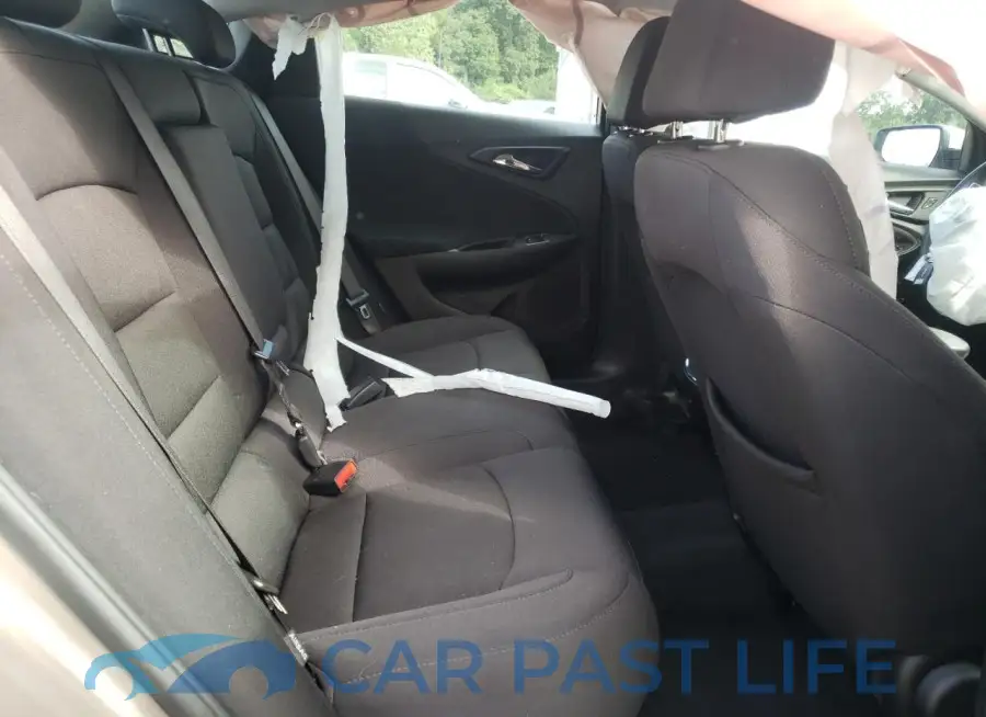 1G1ZD5ST6NF127235# 10