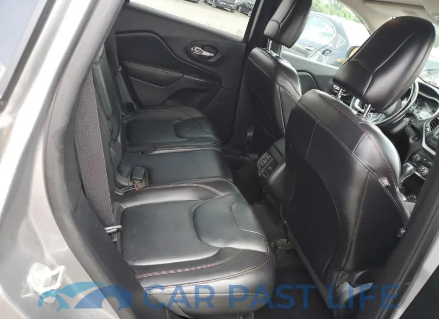 1C4PJMBS9FW751055# 10
