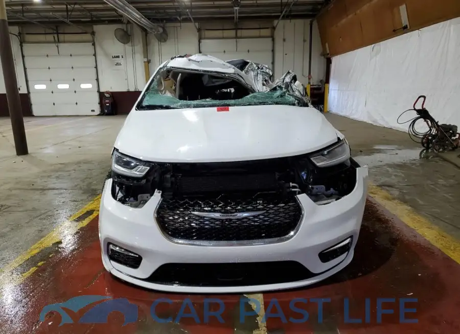 2C4RC1GG7NR153561# 5