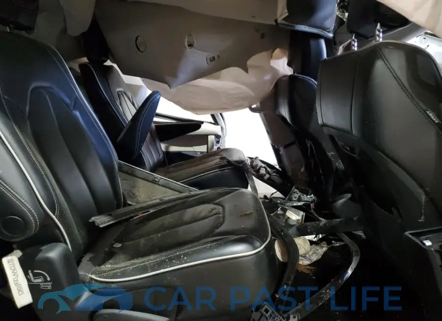 2C4RC1GG7NR153561# 11
