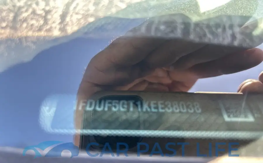 1FDUF5GT1KEE38038# 10